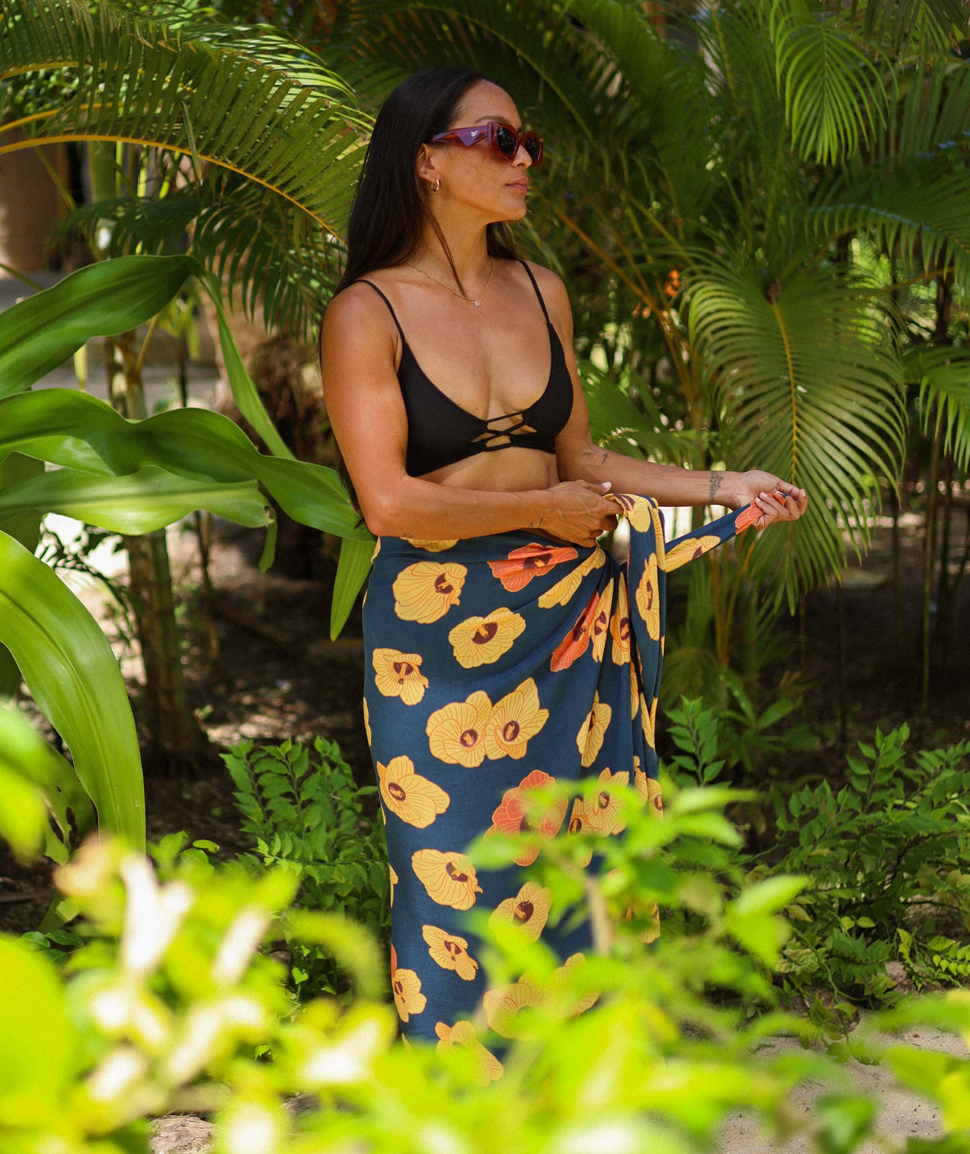 Navy Hau Pareo