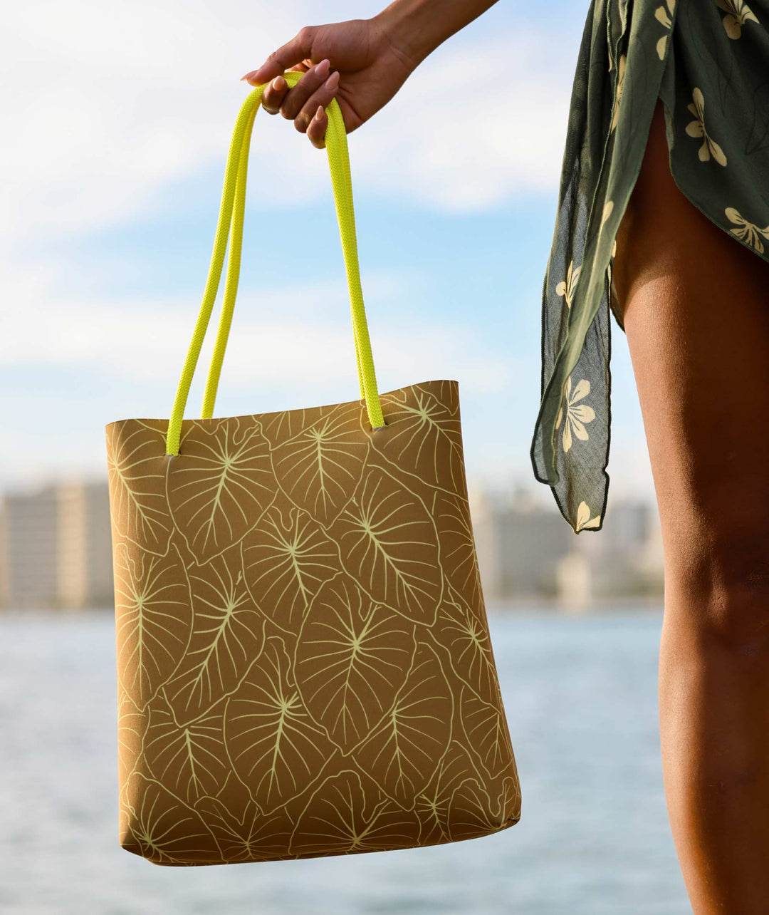 Las Olitas - Kalo Glow - The Tote