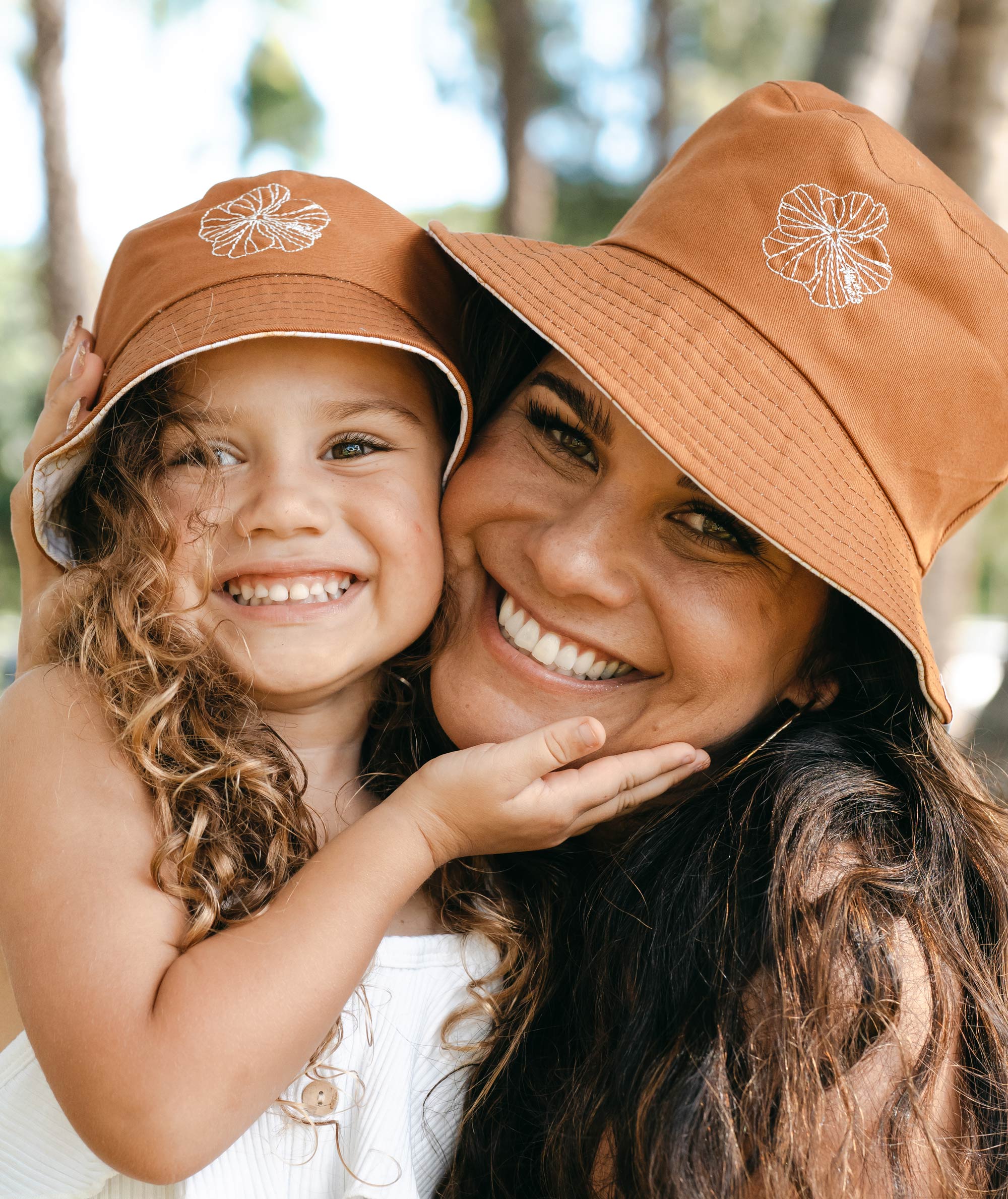 Keiki Reversible Bucket Hat - Catch a Tan