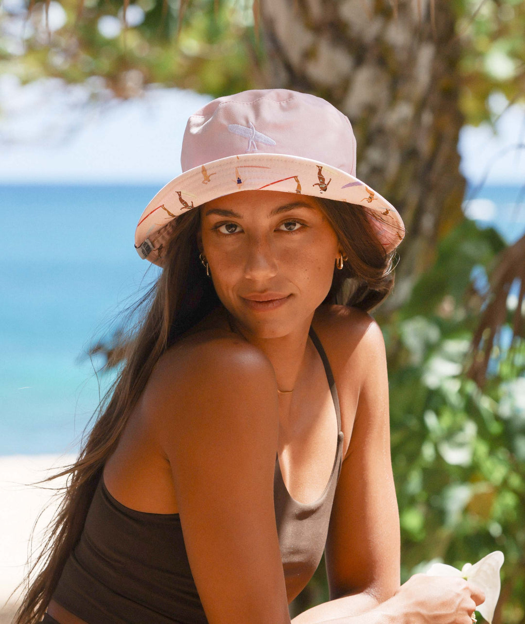 Reversible Bucket Hat - Queens of Waikiki – Tag Aloha Co.