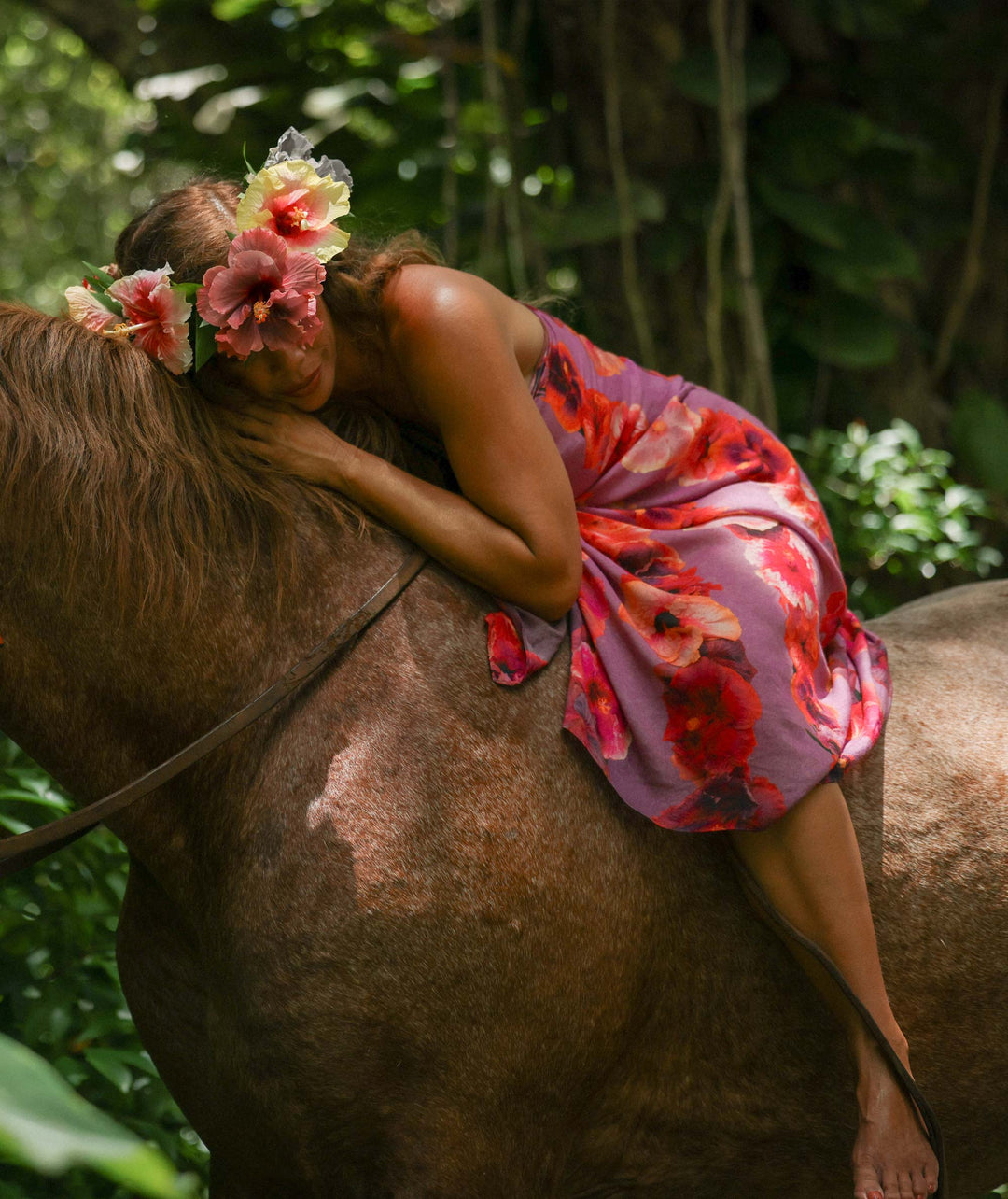 Lei Lady Pareo with Ocean Dreamer